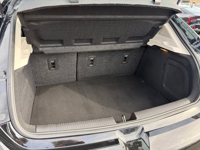 Used 2017 Chevrolet Cruze Premier image 25