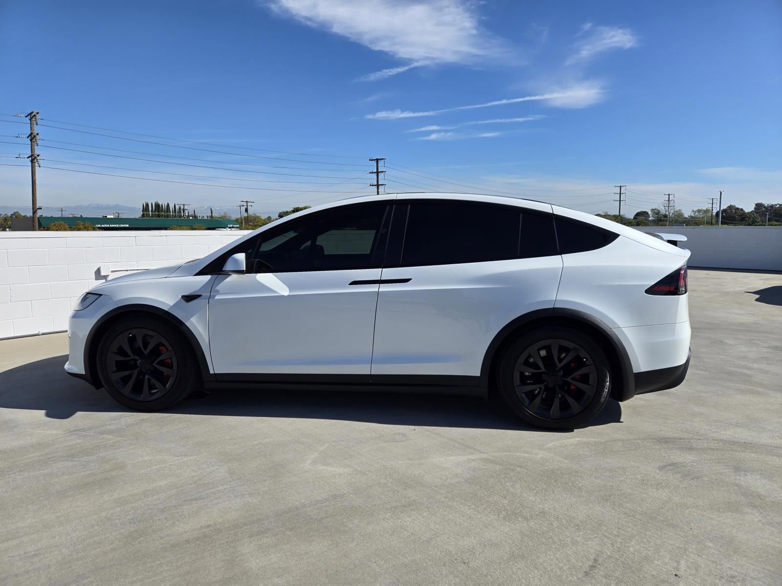 Used 2023 Tesla Model X Plaid image 7
