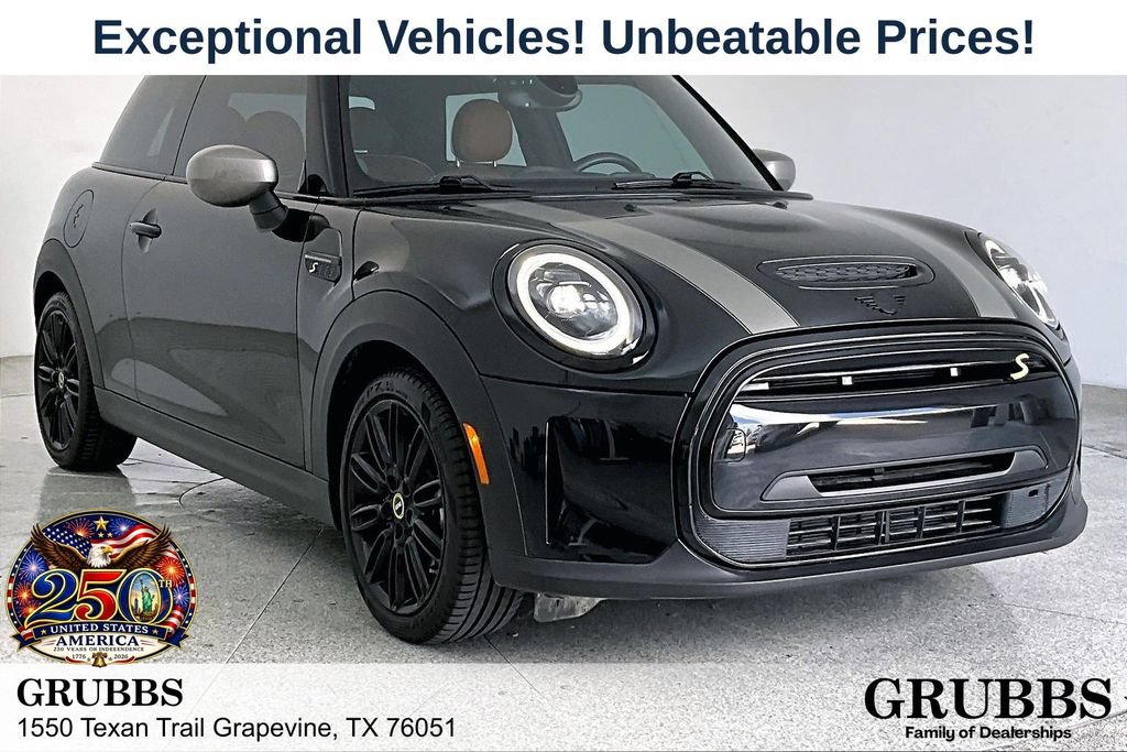 Used 2024 MINI Cooper SE w/ Signature Upholstery Package