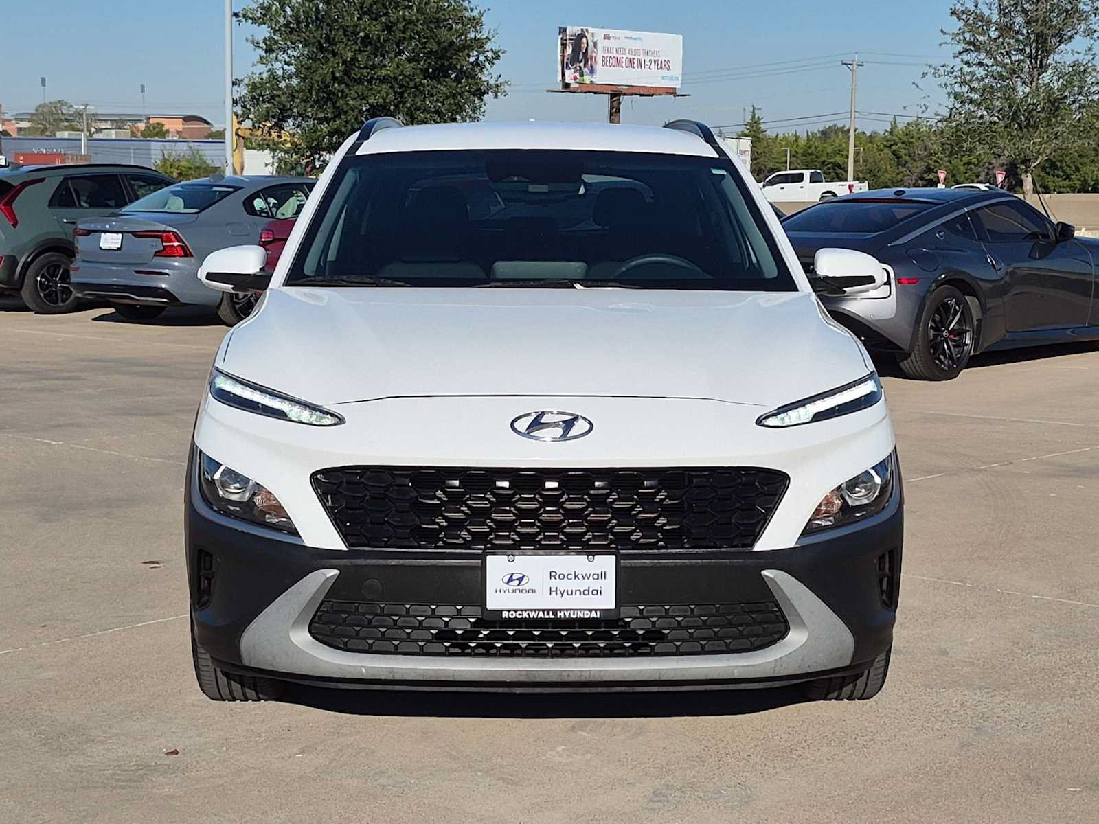 Used 2023 Hyundai Kona SEL AWD/4WD image 17