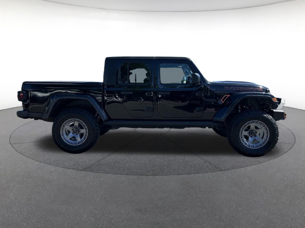 Certified 2022 Jeep Gladiator Mojave w/ Cold Weather Group AWD/4WD image 7