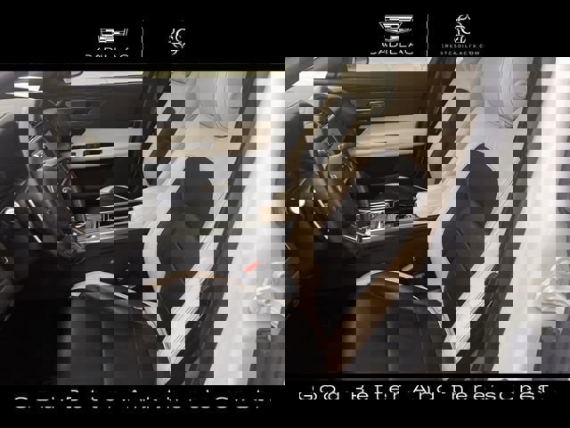 Used 2018 Jaguar XF S image 21