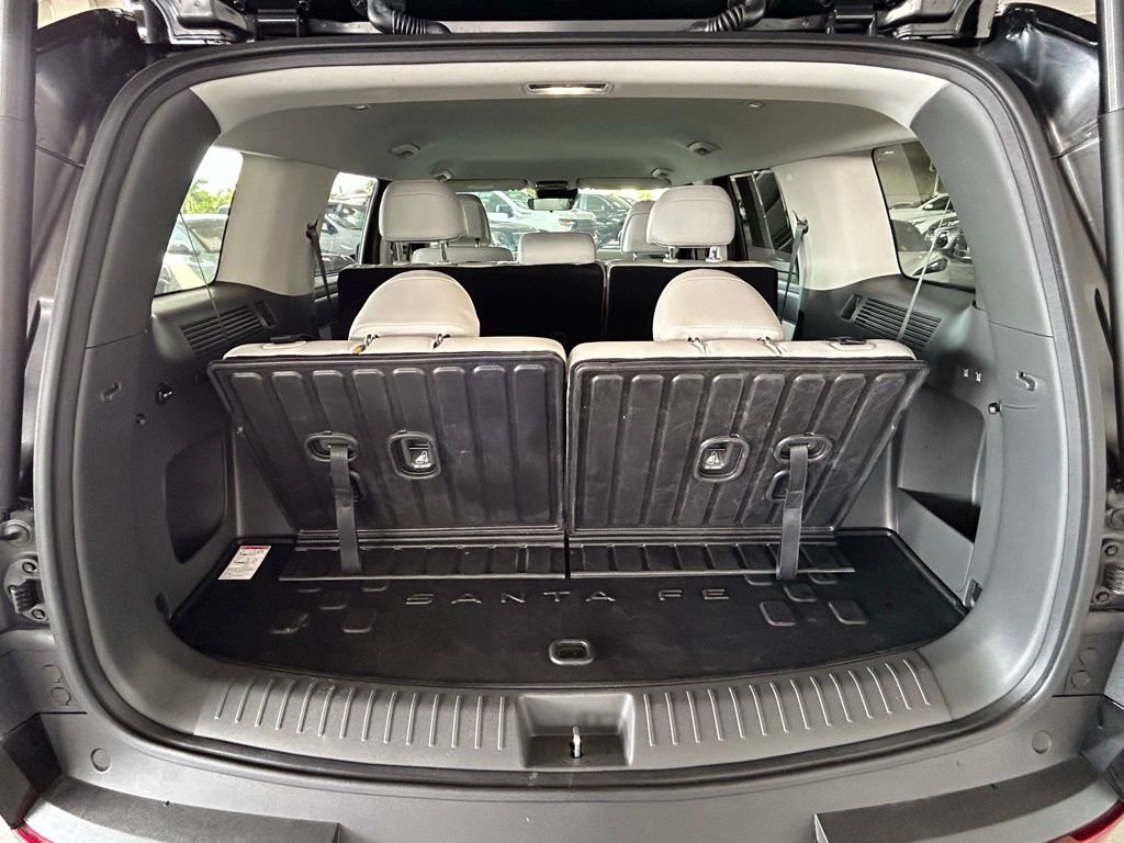 Used 2025 Hyundai Santa Fe SE image 31