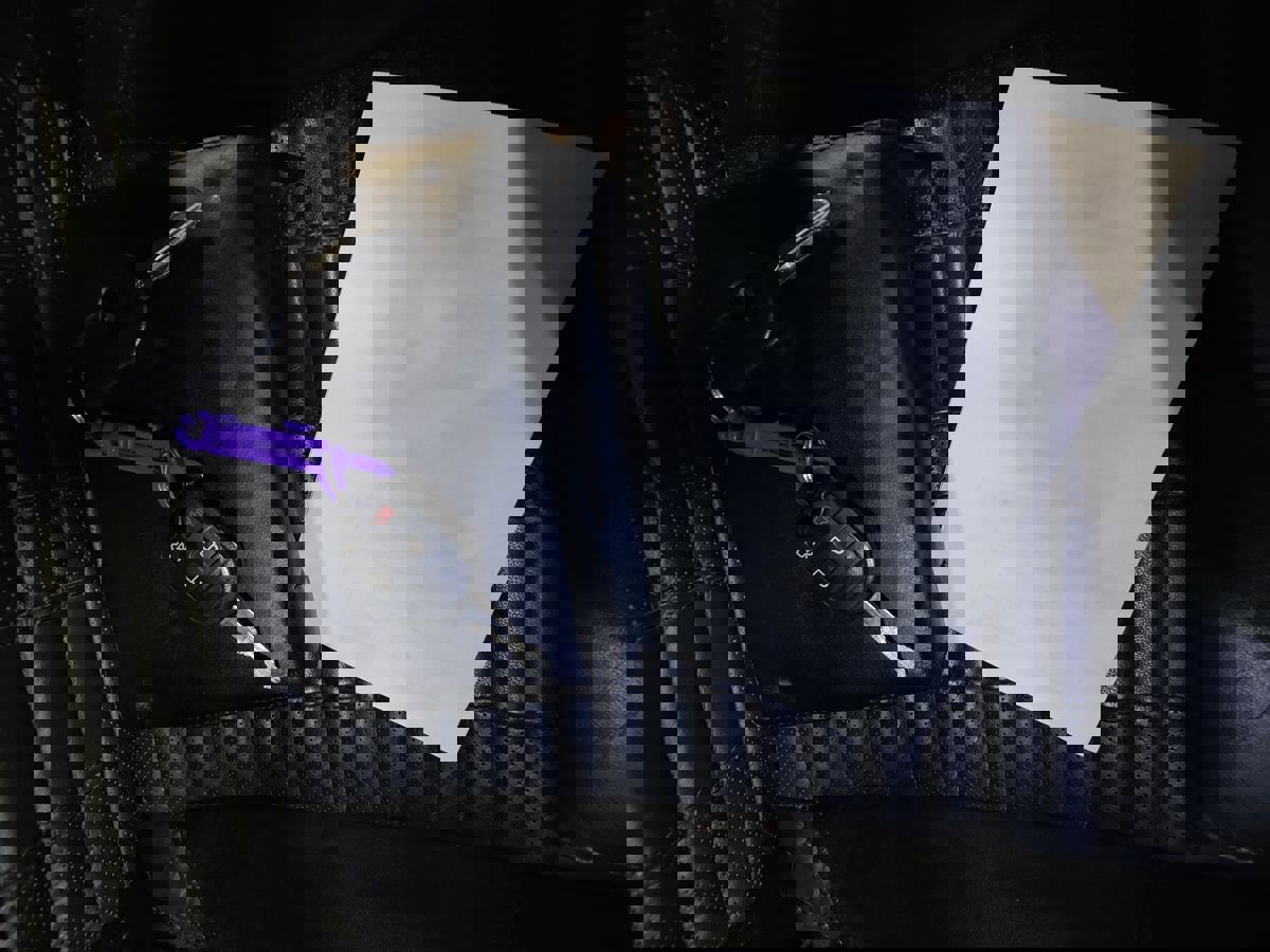 Used 2011 Ford Mustang Shelby GT500 w/ SVT Performance Pkg image 34