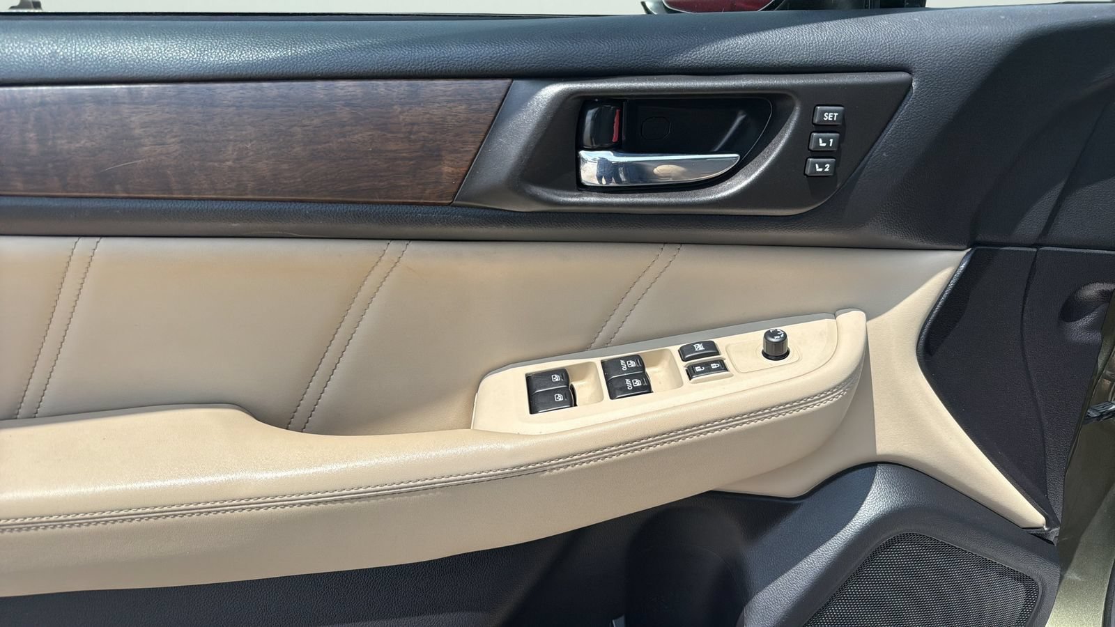 Used 2018 Subaru Outback 2.5i Limited AWD/4WD image 11