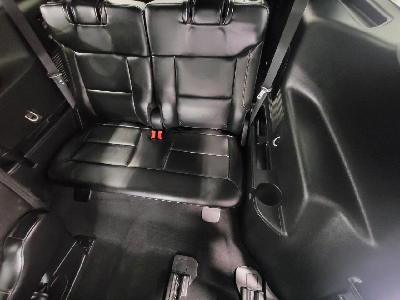 Used 2023 Ford Explorer XLT w/ Equipment Group 202A image 25