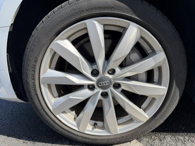 Used 2017 Audi A4 2.0T Premium w/ Convenience Package AWD/4WD image 7