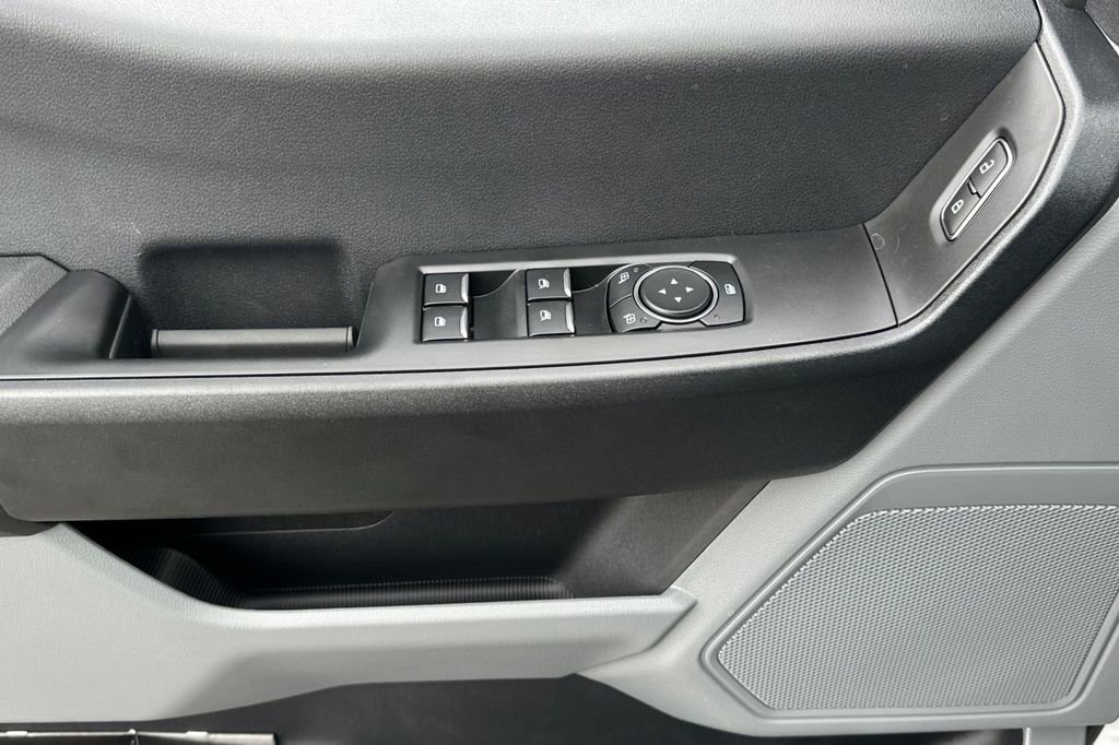 New 2026 Ford F550 4x4 Crew Cab Super Duty image 8