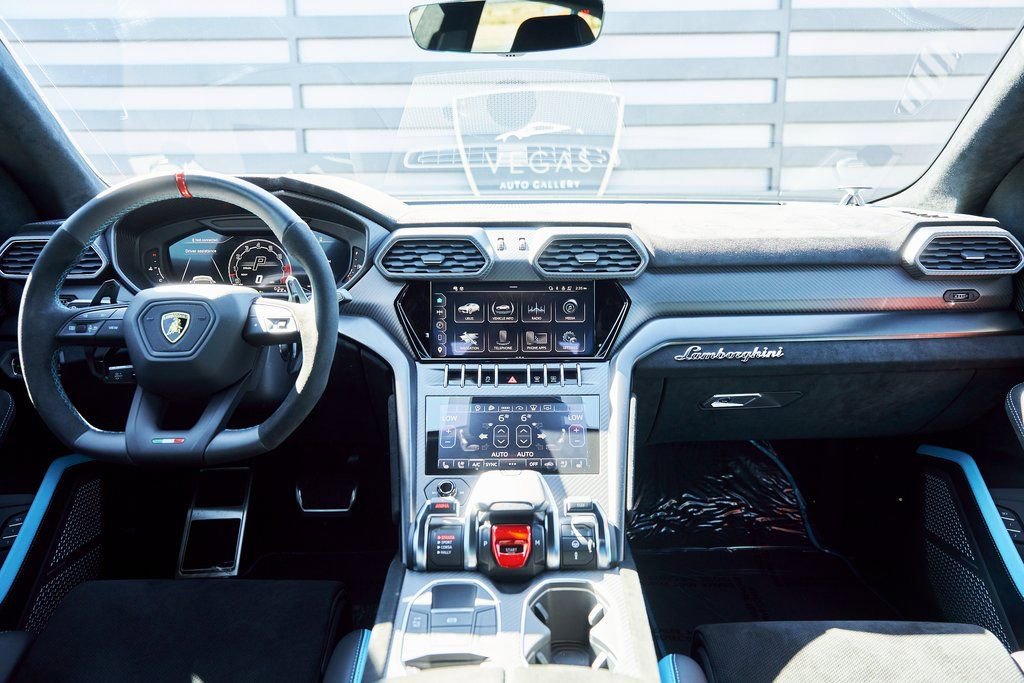 Used 2024 Lamborghini Urus Performante image 62