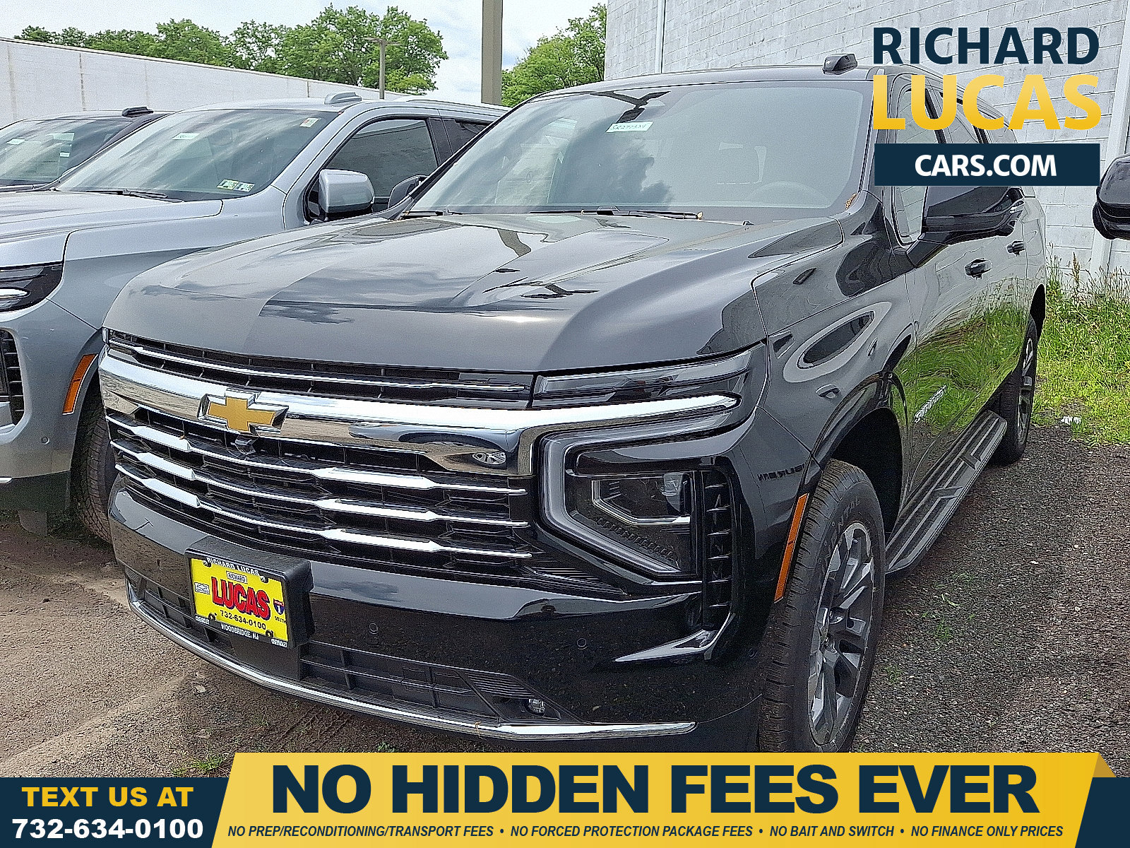 New 2025 Chevrolet Suburban LT w/ Comfort Package