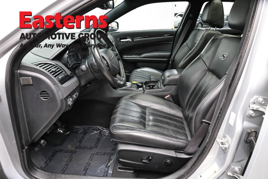Used 2020 Chrysler 300 S image 14