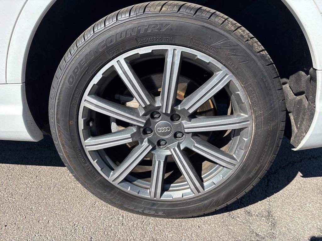 Used 2017 Audi Q7 3.0T Premium Plus image 6