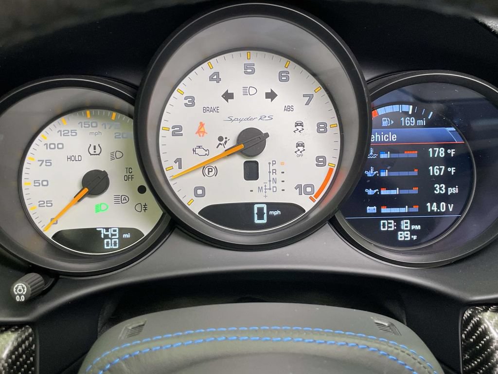 Certified 2025 Porsche 718 Boxster Spyder RS RWD image 37