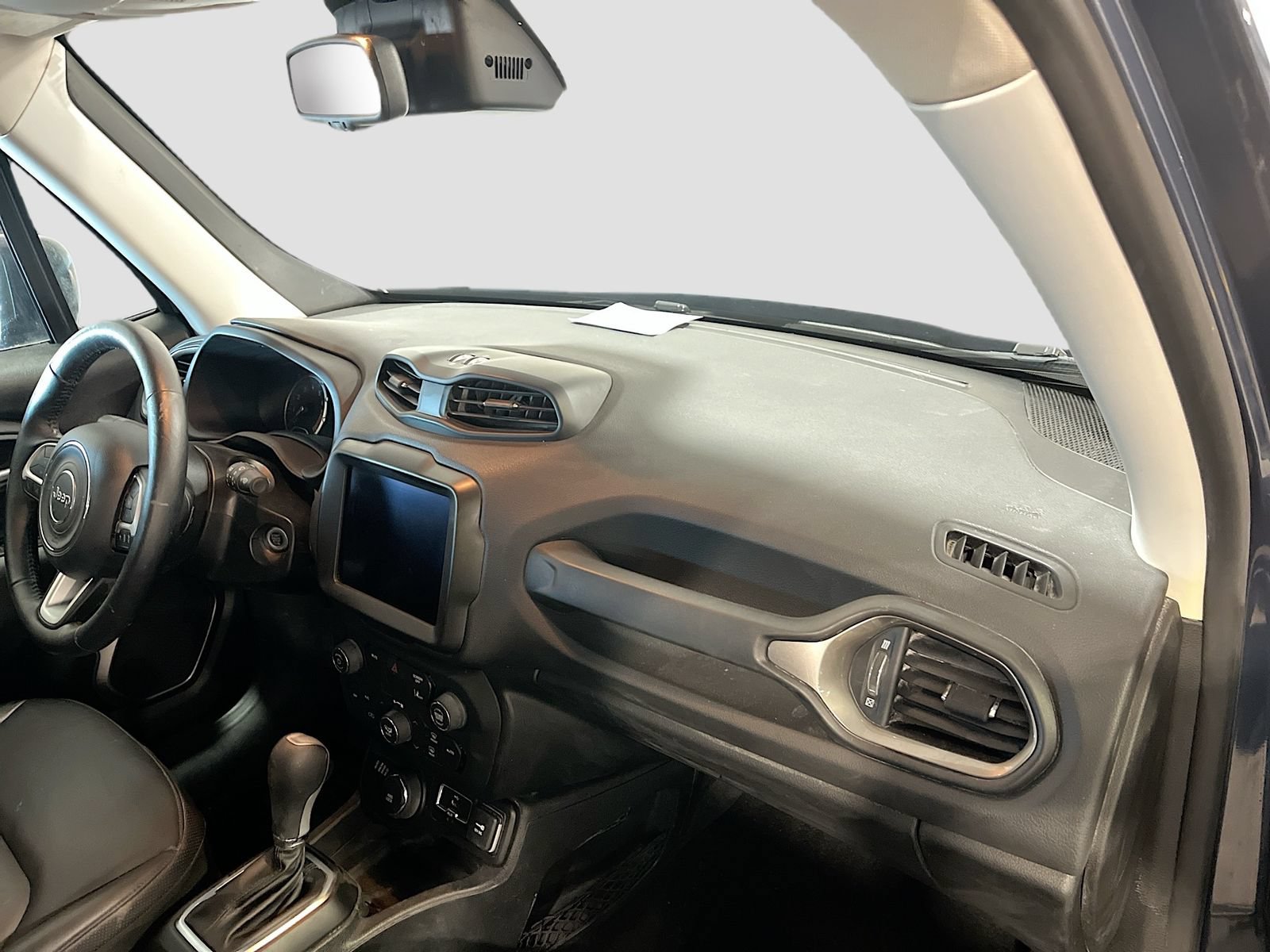 Used 2023 Jeep Renegade Limited AWD/4WD image 30