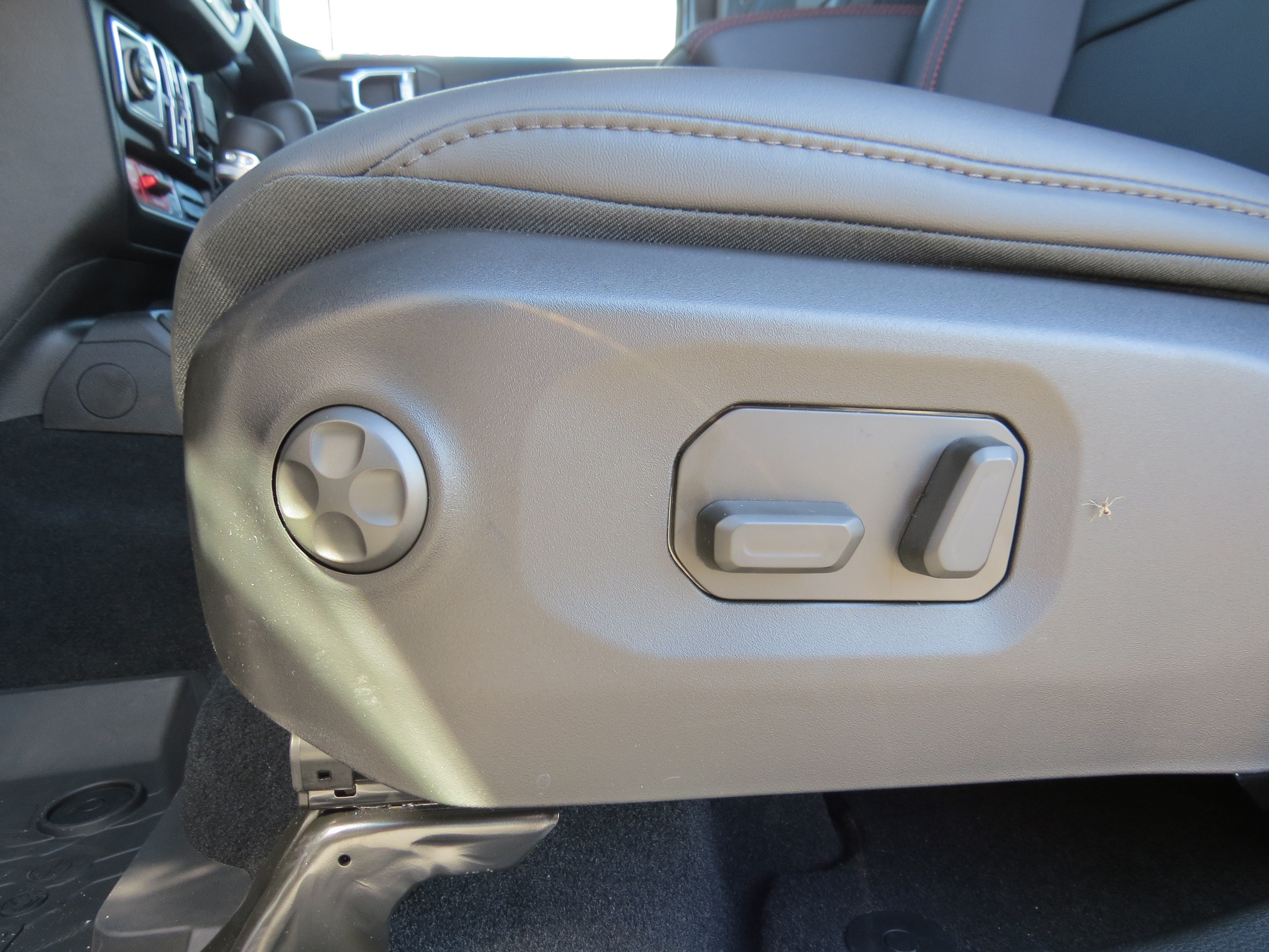 New 2025 Jeep Gladiator Rubicon AWD/4WD image 21