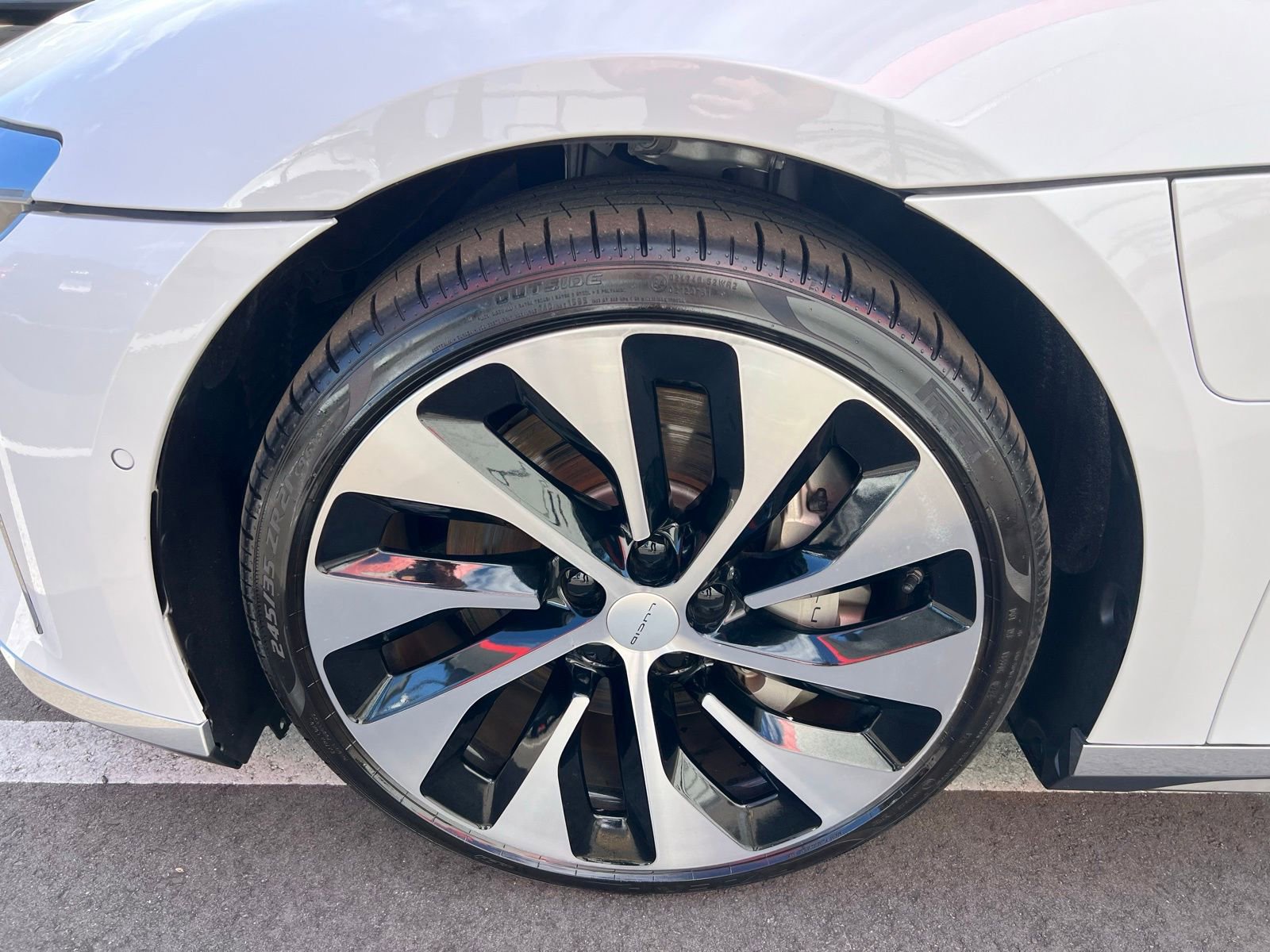 Used 2023 Lucid Air Touring image 17