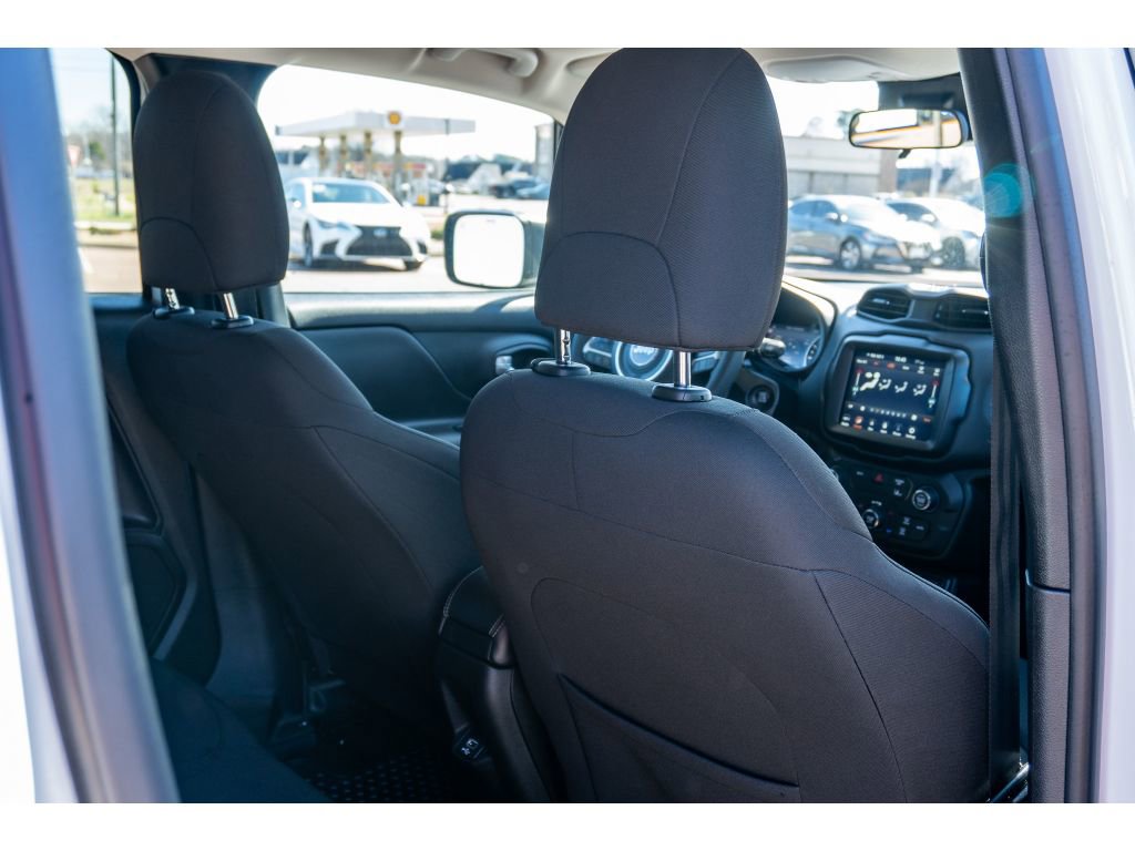 Used 2022 Jeep Renegade Latitude image 15