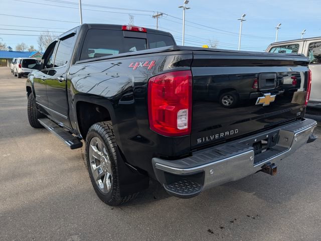 Used 2018 Chevrolet Silverado 1500 LTZ w/ Sport Package AWD/4WD image 5