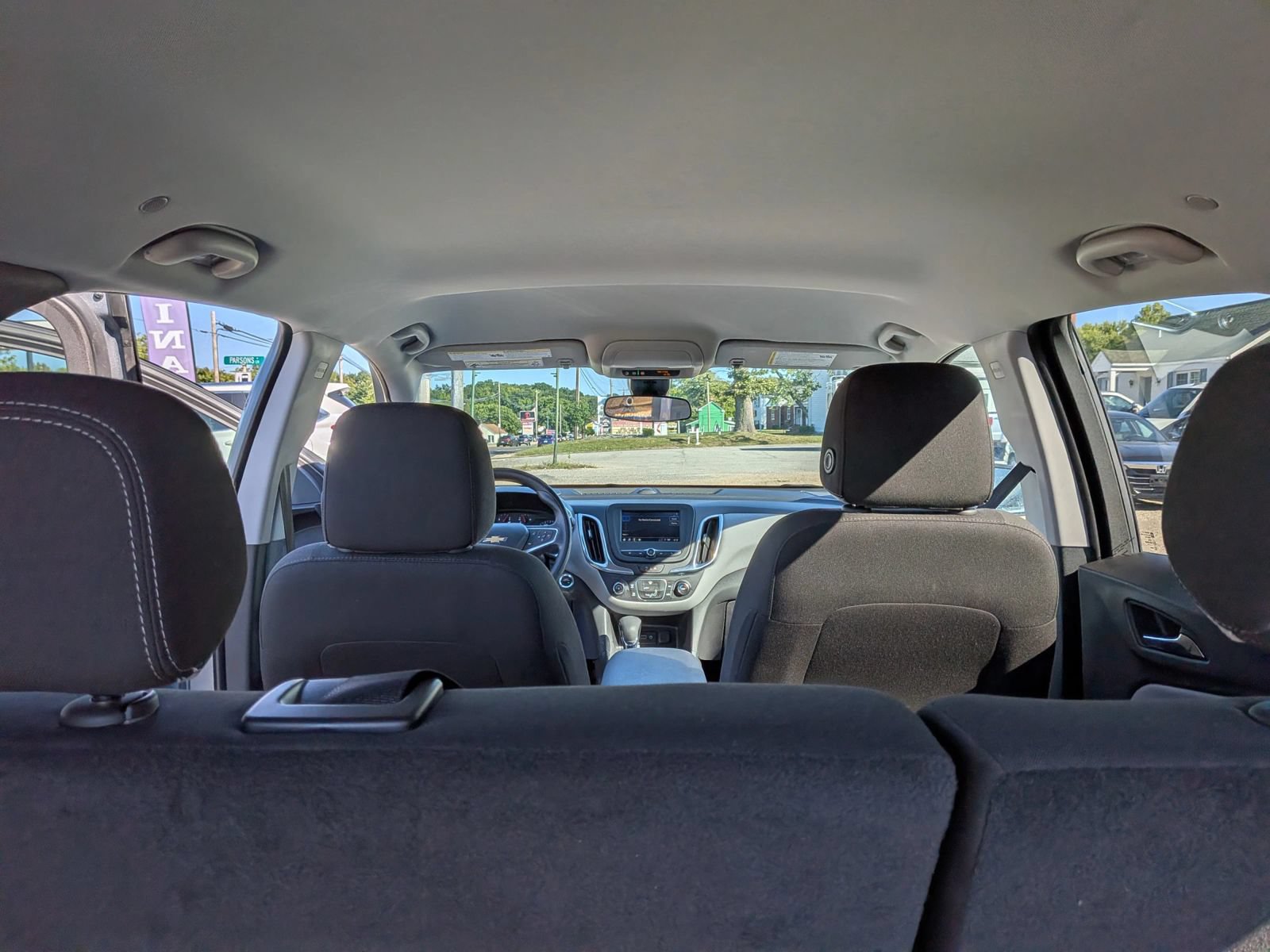 Used 2024 Chevrolet Equinox LS FWD image 29
