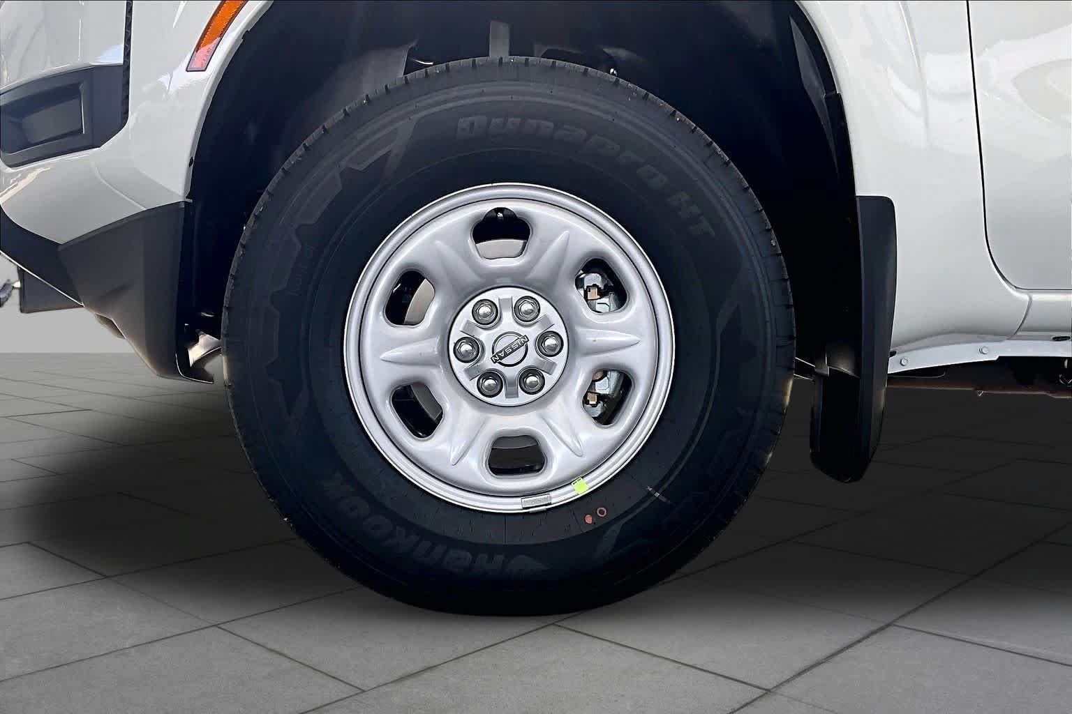New 2026 Nissan Frontier S AWD/4WD image 9