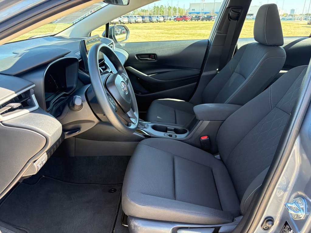 Used 2026 Toyota Corolla LE image 10