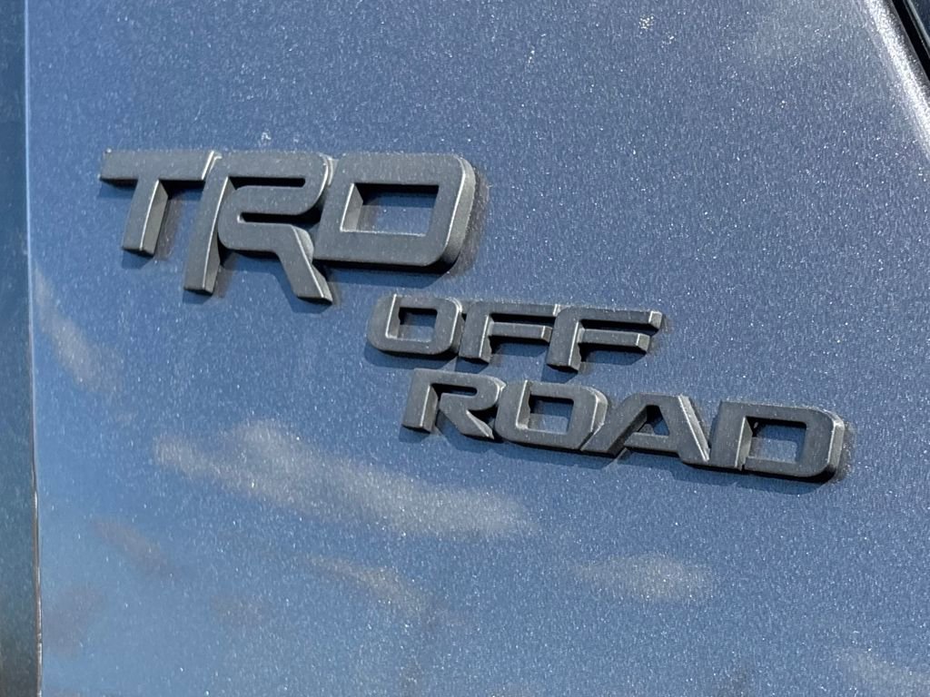 Used 2018 Toyota 4Runner TRD Off-Road Premium image 31