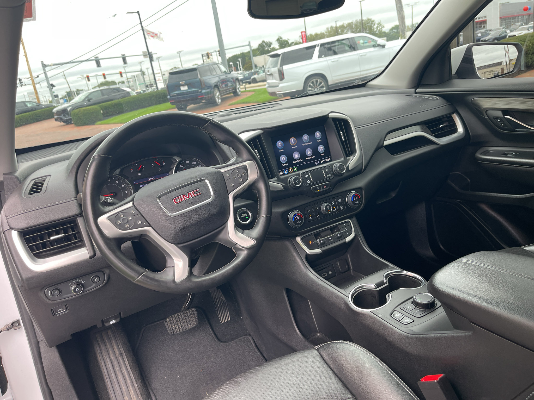 Used 2023 GMC Terrain SLT AWD/4WD image 26