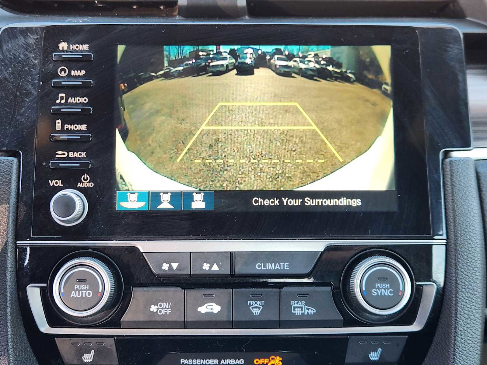 Used 2019 Honda Civic Touring image 14