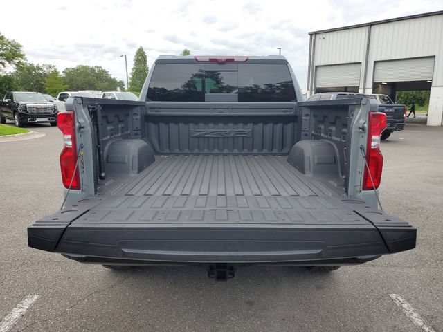 Used 2024 Chevrolet Silverado 1500 ZR2 w/ Technology Package AWD/4WD image 9