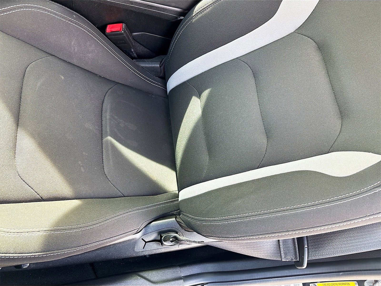 Used 2019 Chevrolet Camaro LT image 19