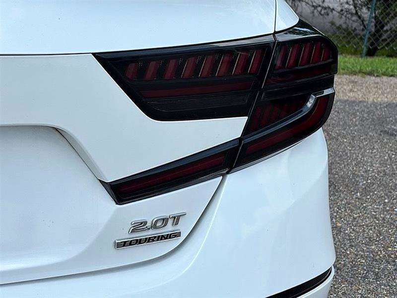 Used 2021 Honda Accord Touring image 39