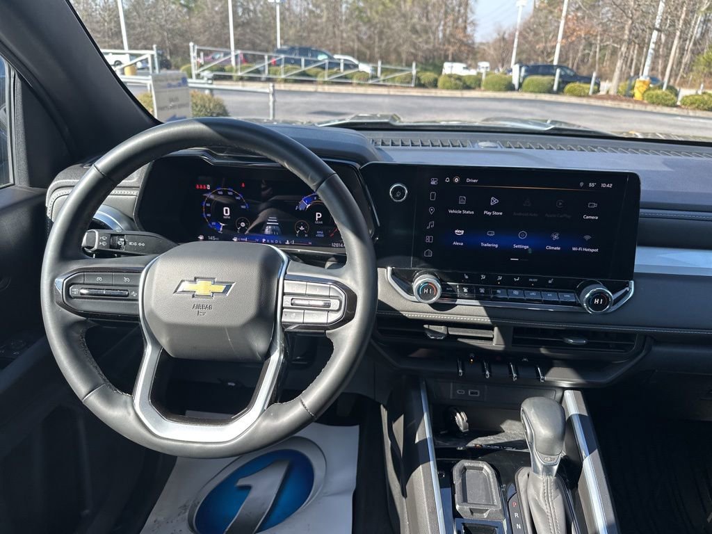 Used 2024 Chevrolet Colorado LT w/ LT Convenience Package III image 19