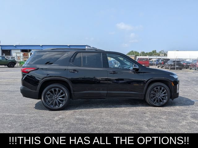 Used 2022 Chevrolet Traverse RS AWD/4WD image 9
