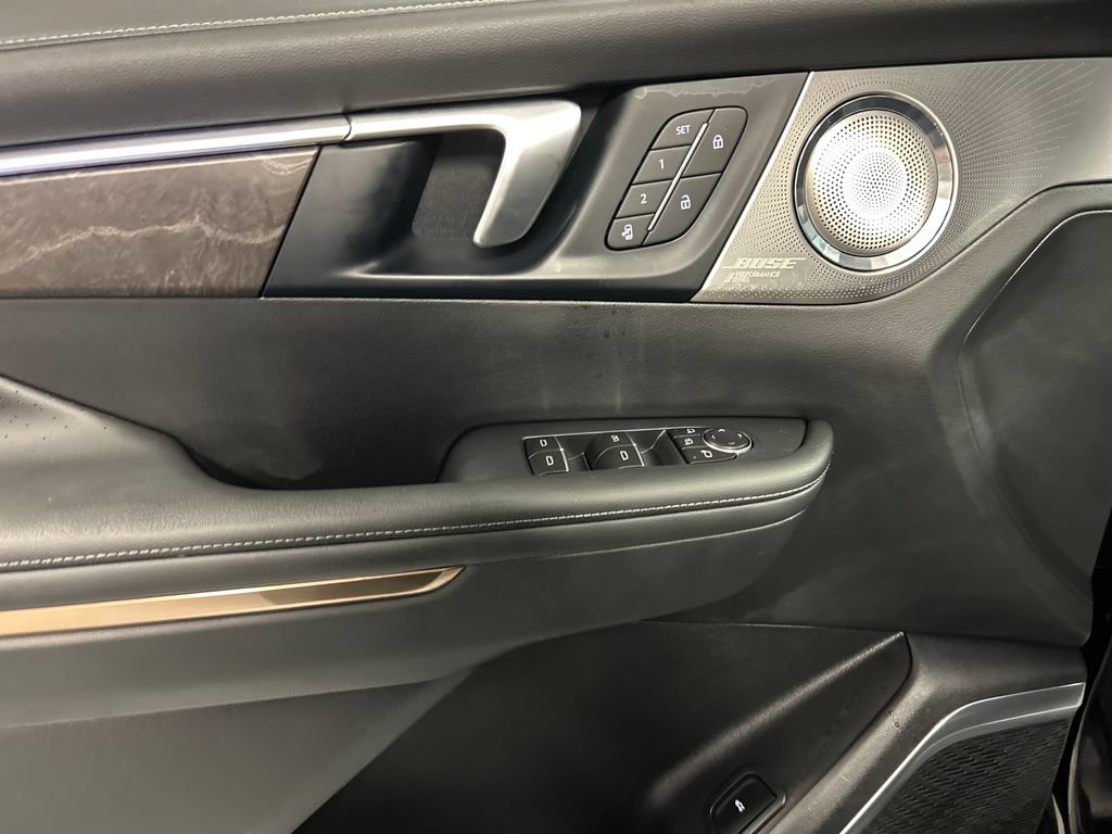 Used 2026 Buick Enclave Avenir w/ Super Cruise Package FWD image 14