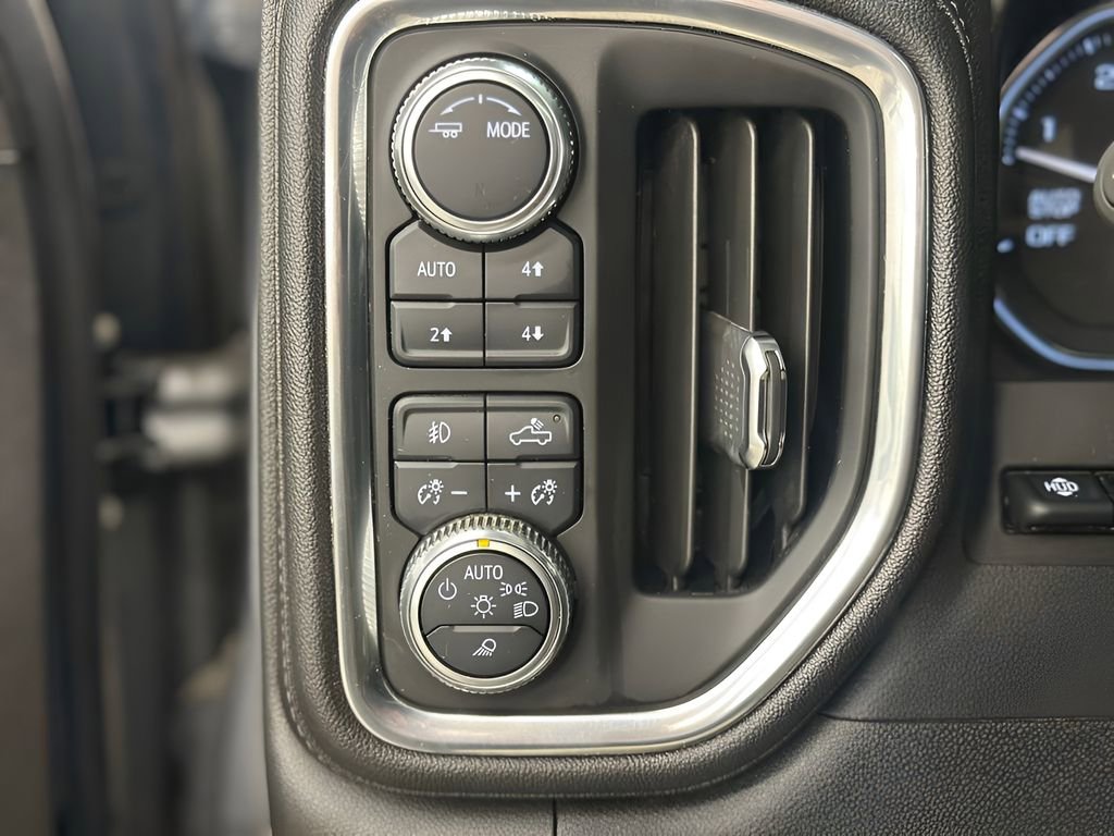 Certified 2021 GMC Sierra 1500 Denali w/ Denali Ultimate Package image 40