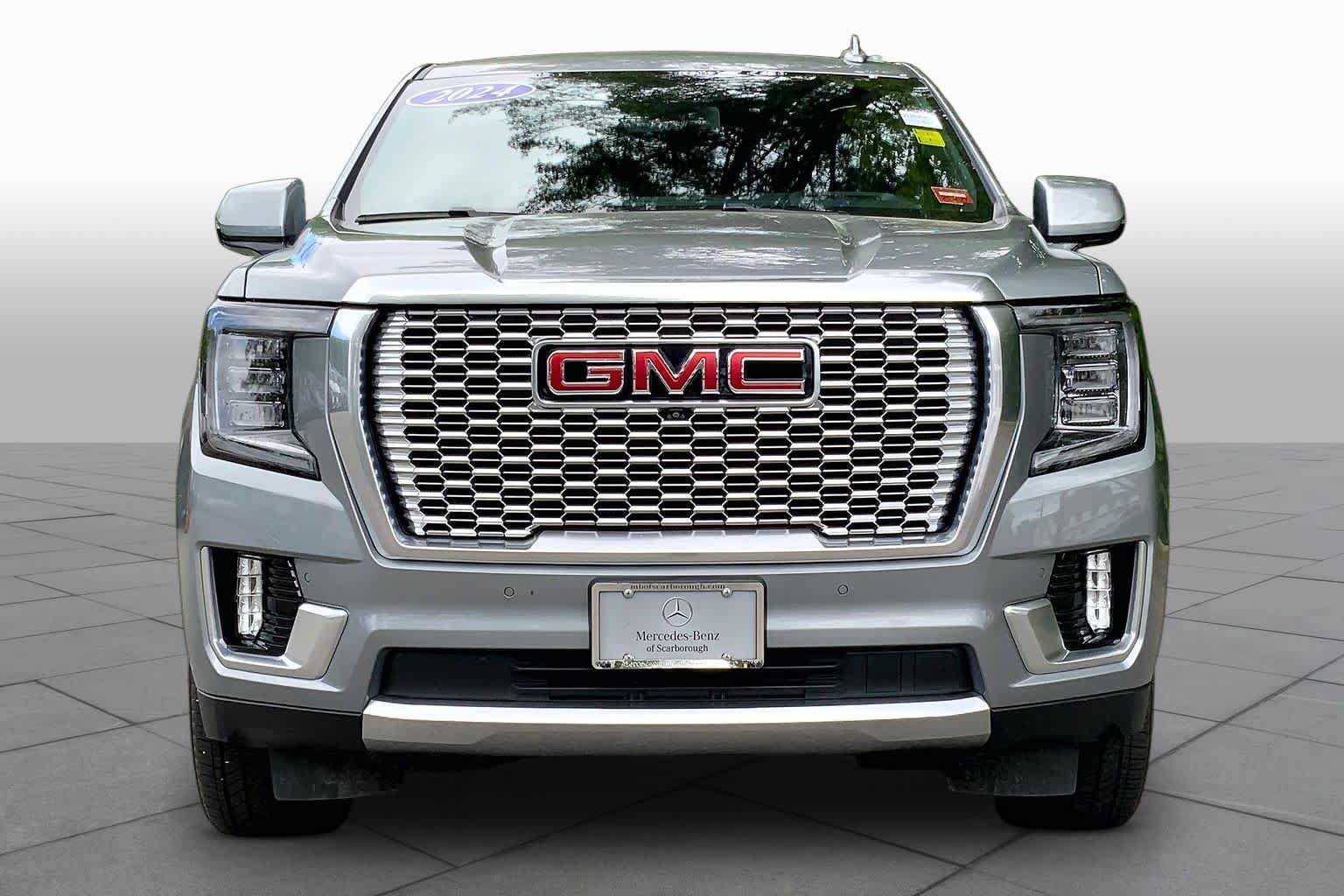 Used 2024 GMC Yukon Denali w/ Max Trailering Package AWD/4WD image 4