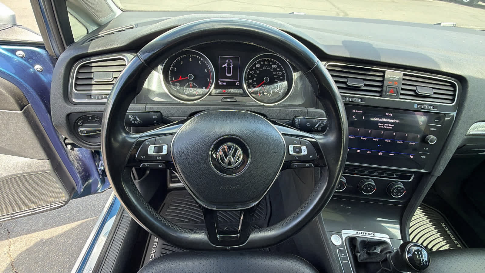 Used 2018 Volkswagen Golf Alltrack SE AWD/4WD image 18
