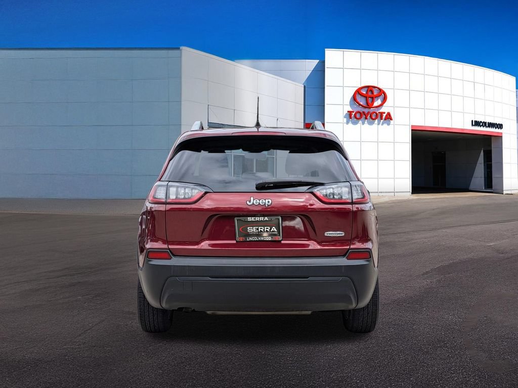 Used 2019 Jeep Cherokee Latitude w/ Popular Appearance Group FWD image 11