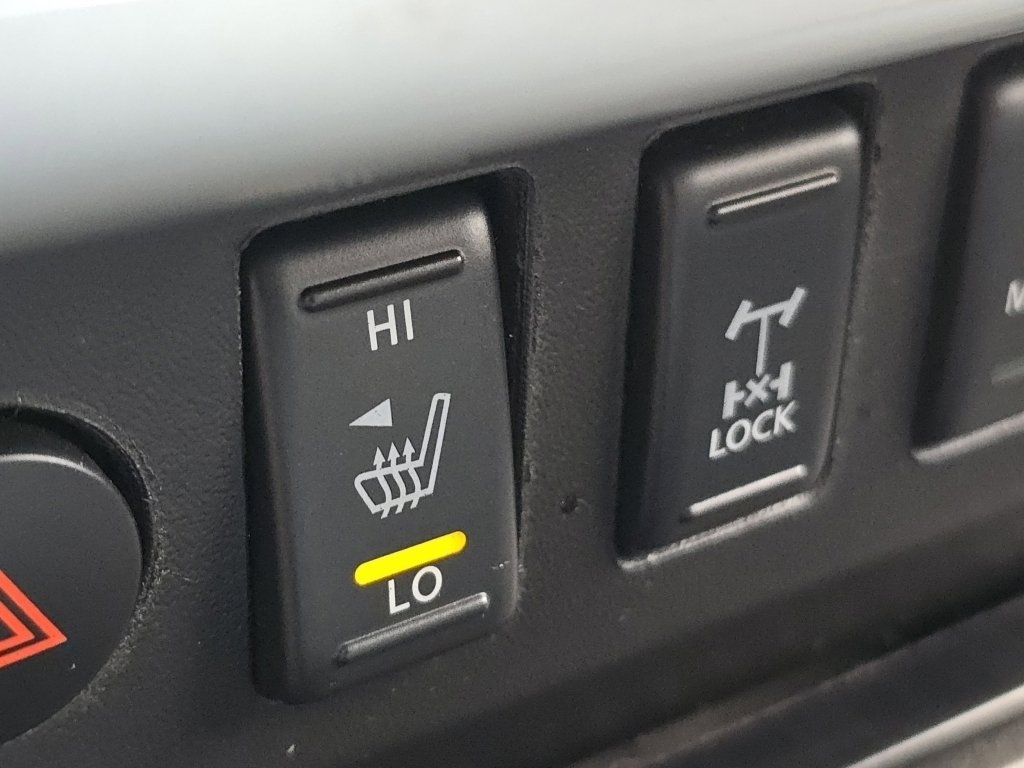 Used 2015 Nissan Titan PRO-4X w/ Pro-4x Luxury Package image 11