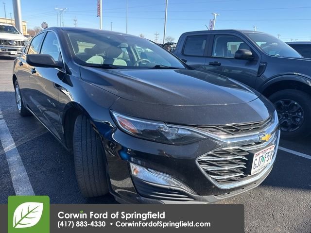 Used 2019 Chevrolet Malibu LS image 3