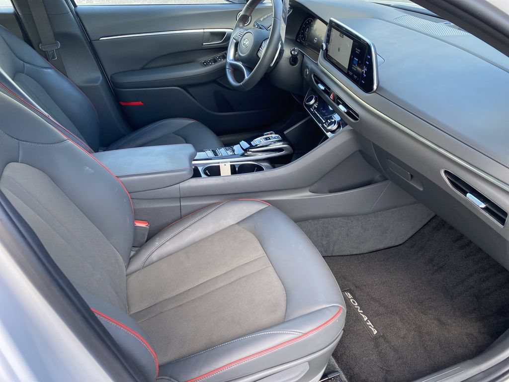 Certified 2023 Hyundai Sonata SEL Plus FWD image 32