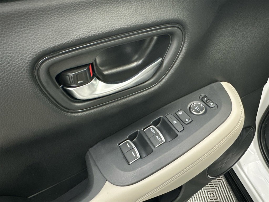 New 2026 Honda HR-V EX-L image 12