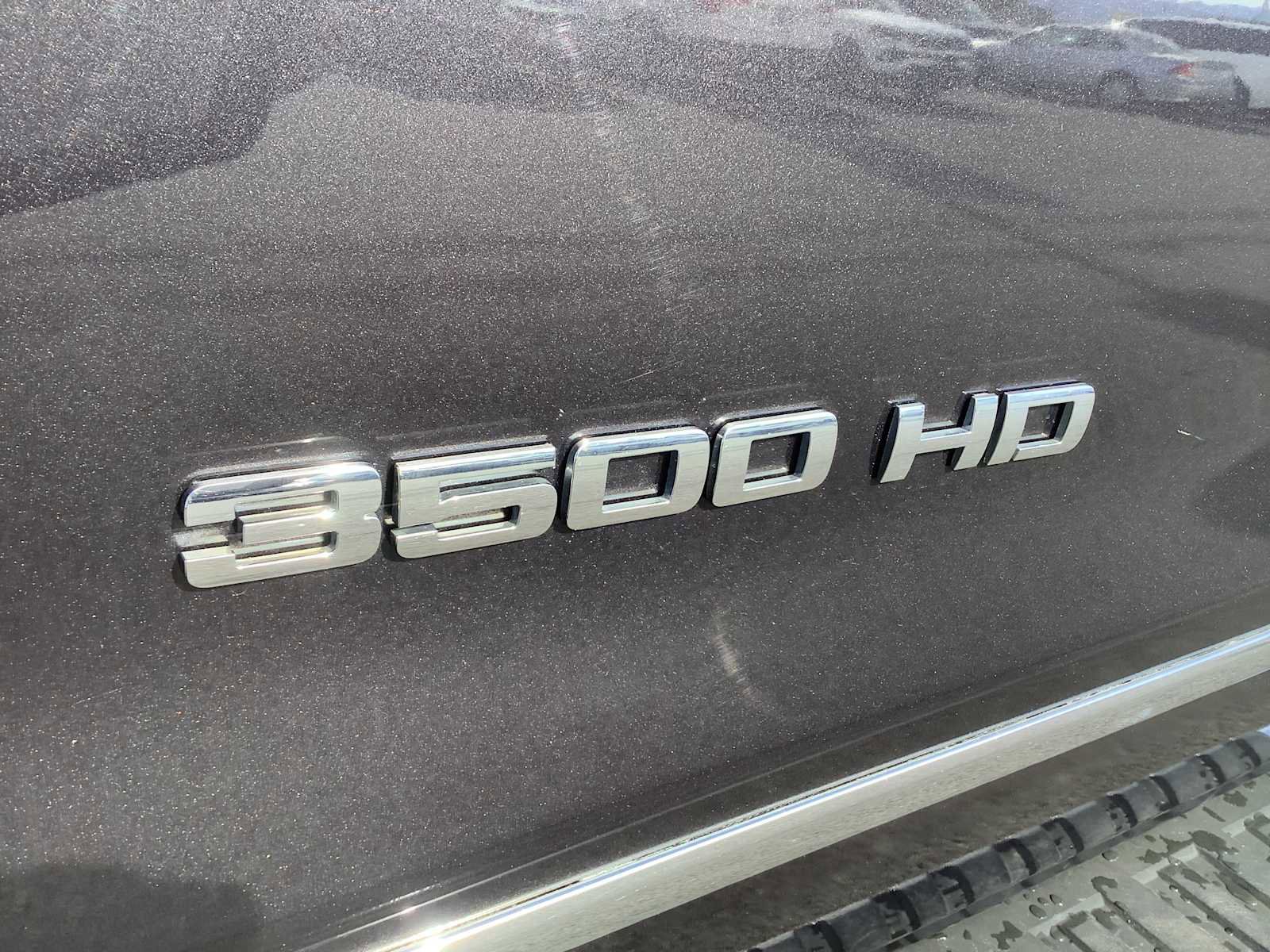 Used 2015 Chevrolet Silverado 3500 LTZ w/ Duramax Plus Package image 7