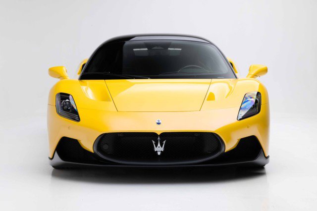 Used 2023 Maserati MC20 Coupe image 5