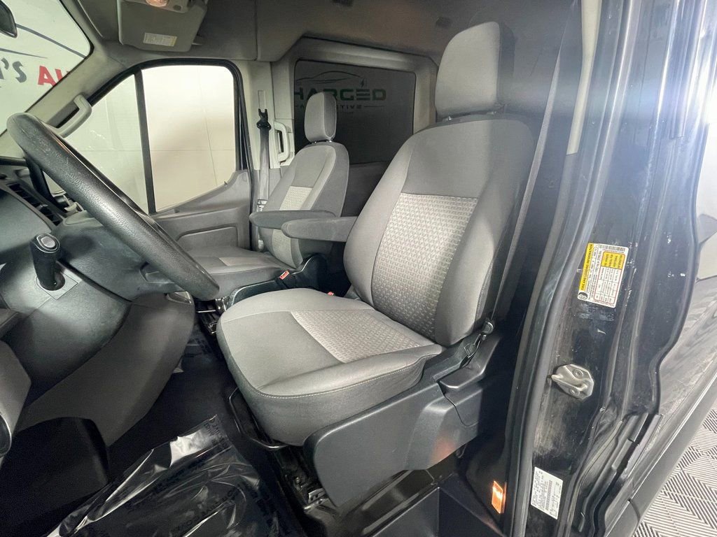 Used 2020 Ford Transit 350 XLT image 20