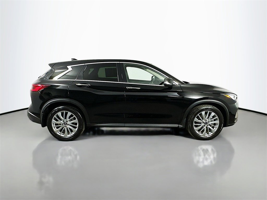 Used 2025 INFINITI QX50 Pure image 7