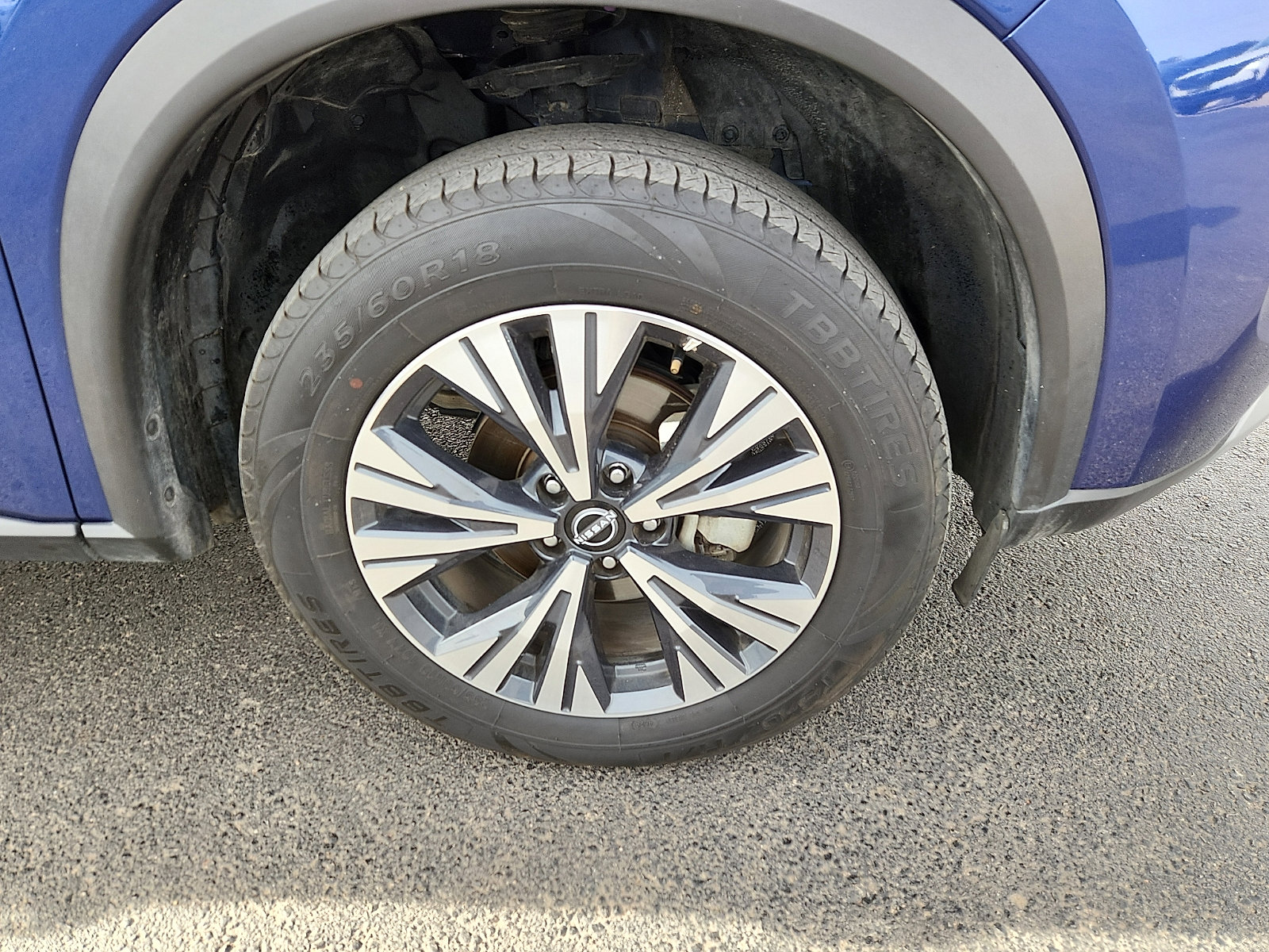 Used 2023 Nissan Rogue SV image 9