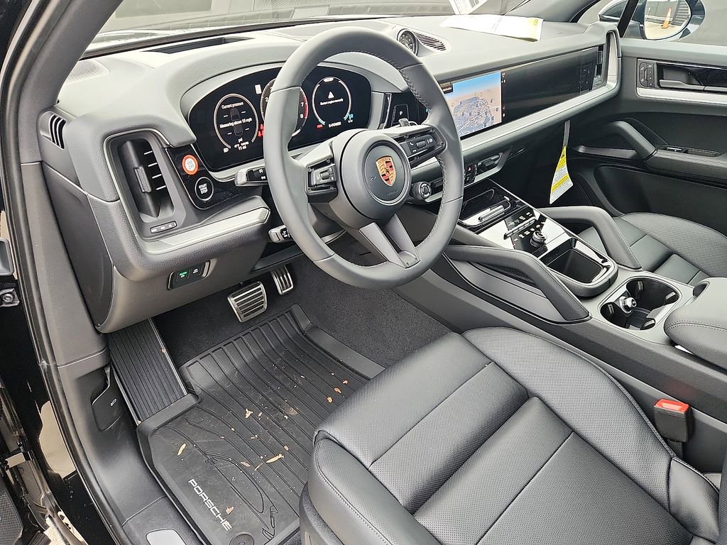 New 2026 Porsche Cayenne S image 4