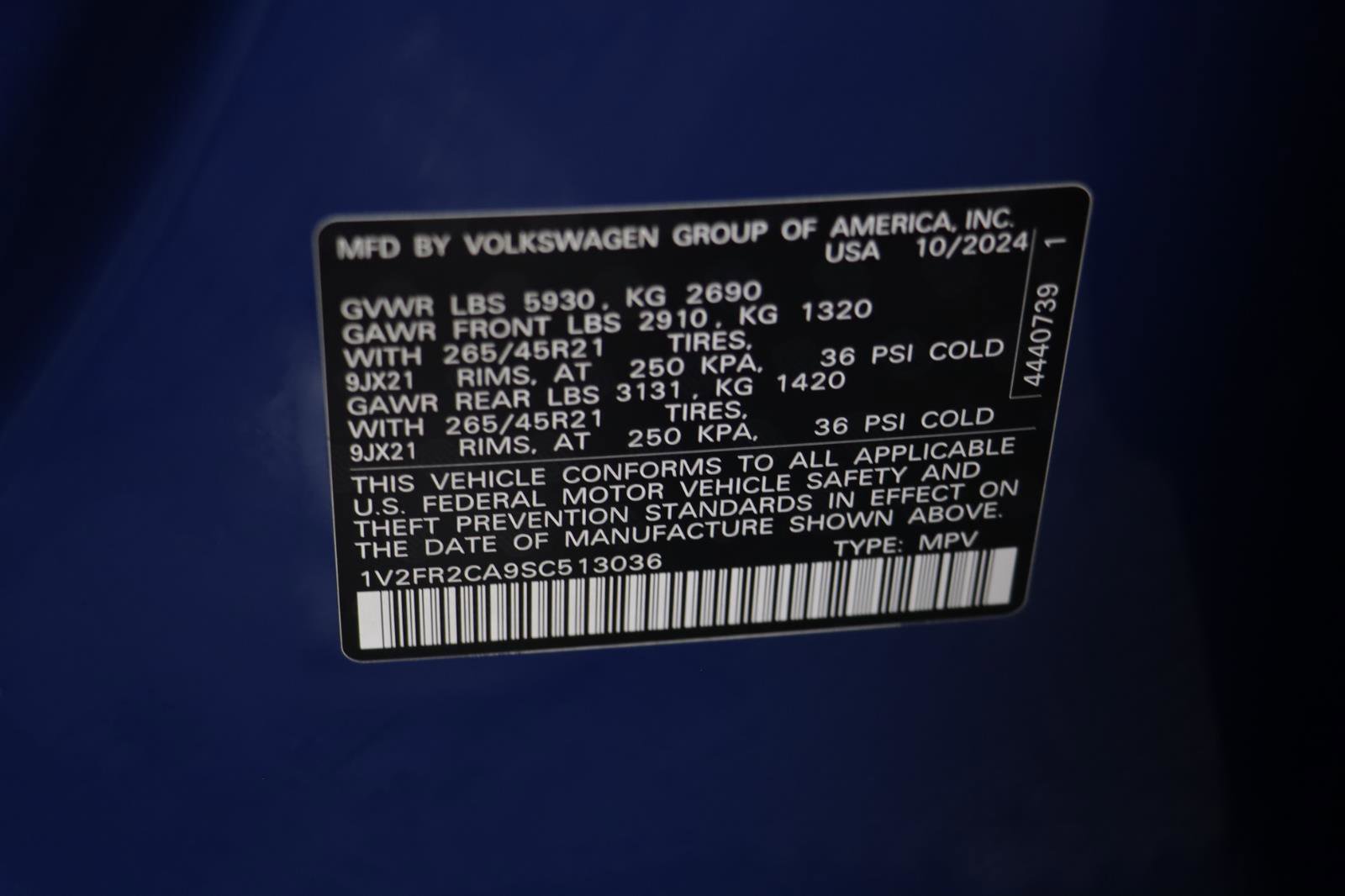 Used 2025 Volkswagen Atlas SEL Premium R-Line image 24