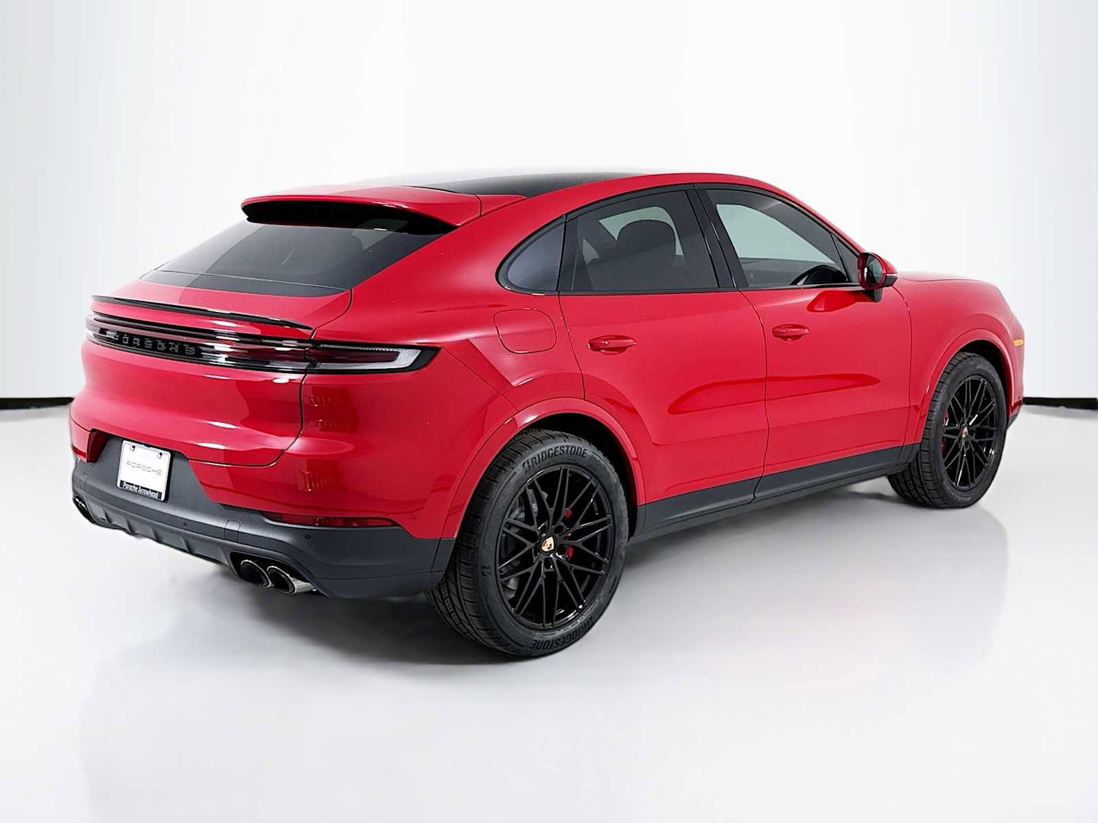 New 2025 Porsche Cayenne S image 9